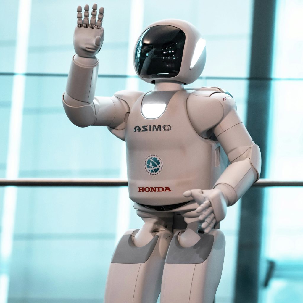 Odaiba robot asimo