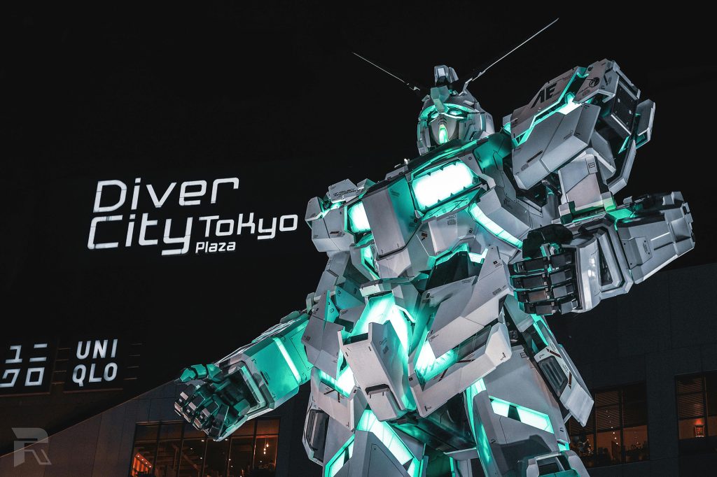 Odaiba robot gundam khổng lồ