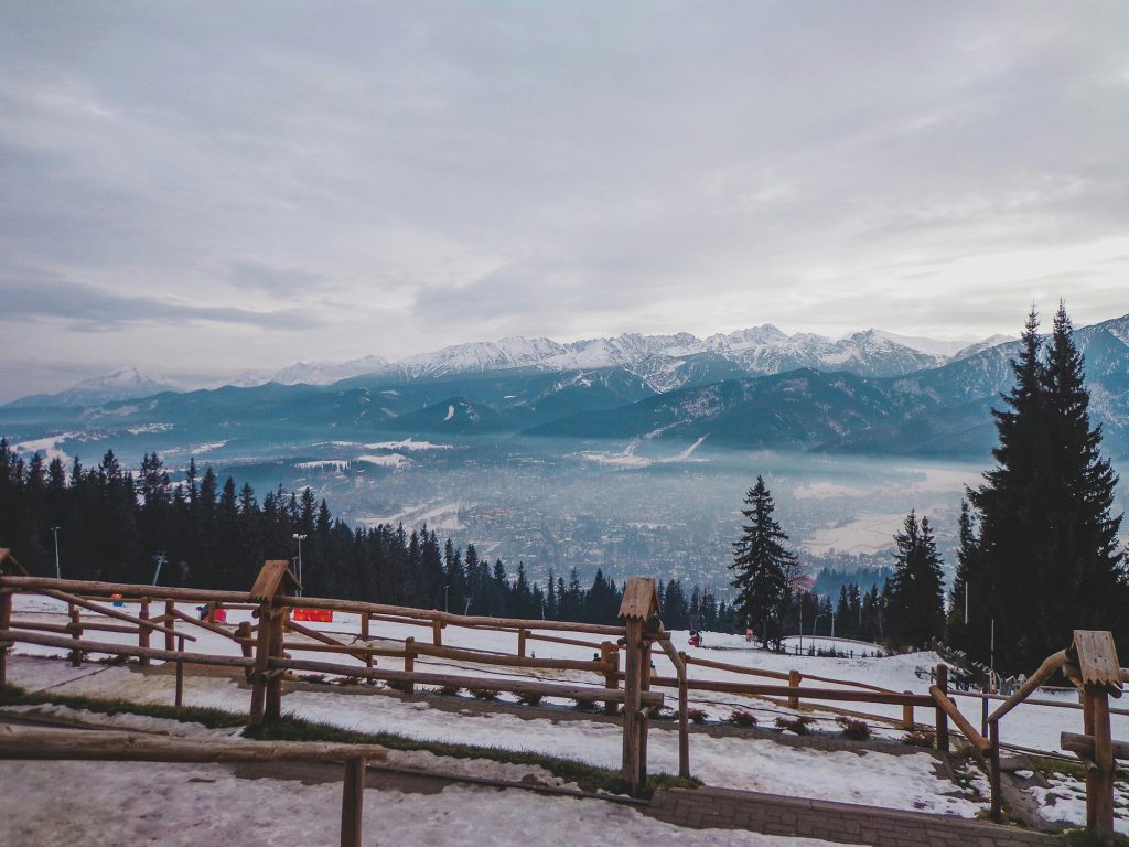 thị trấn zakopane vượt gió