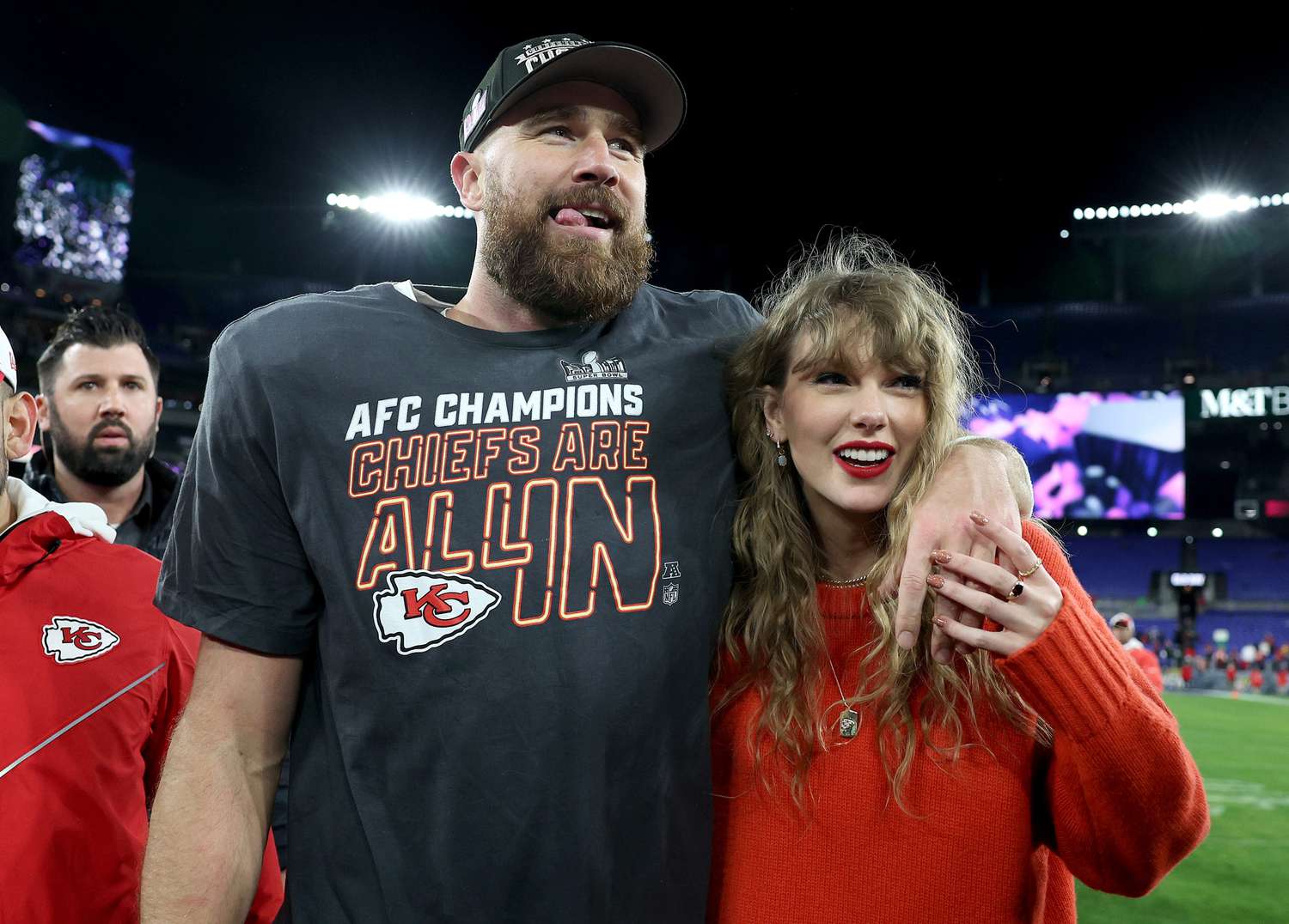 Travis kelce và taylor swift