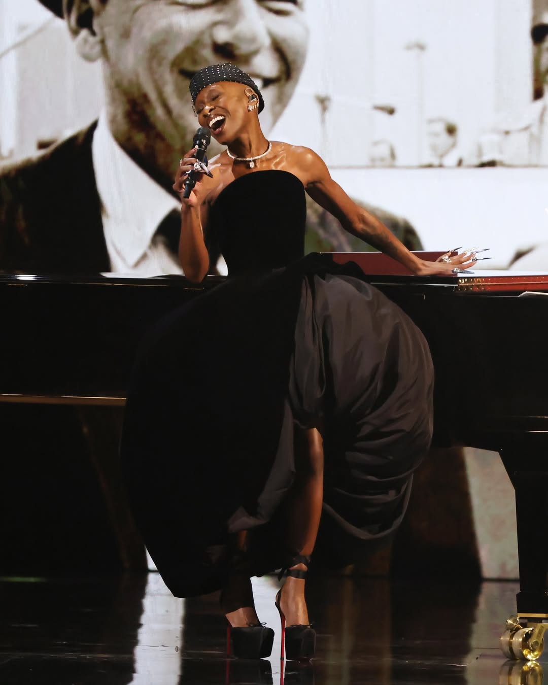 Cynthia Erivo thời trang grammy 2025