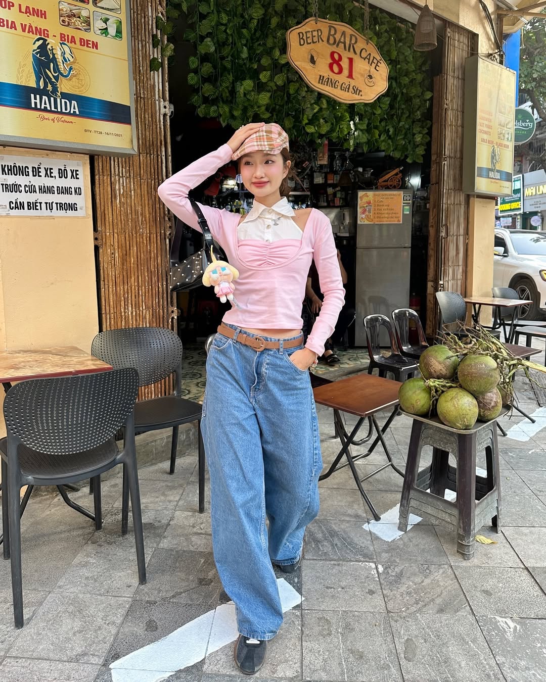 chaichanh màu hồng phối denim