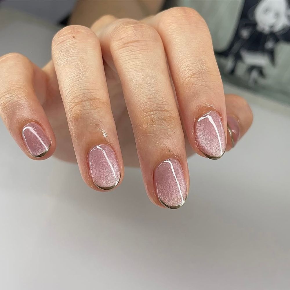 Hình ảnh mẫu nail mắt mèo cho đám cưới.