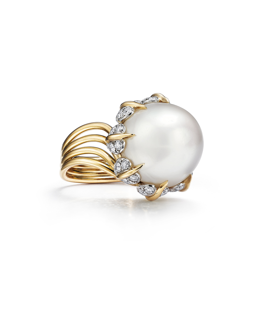 Nhẫn ngọc trai BST Bird On A Pearl của Tiffany & Co.