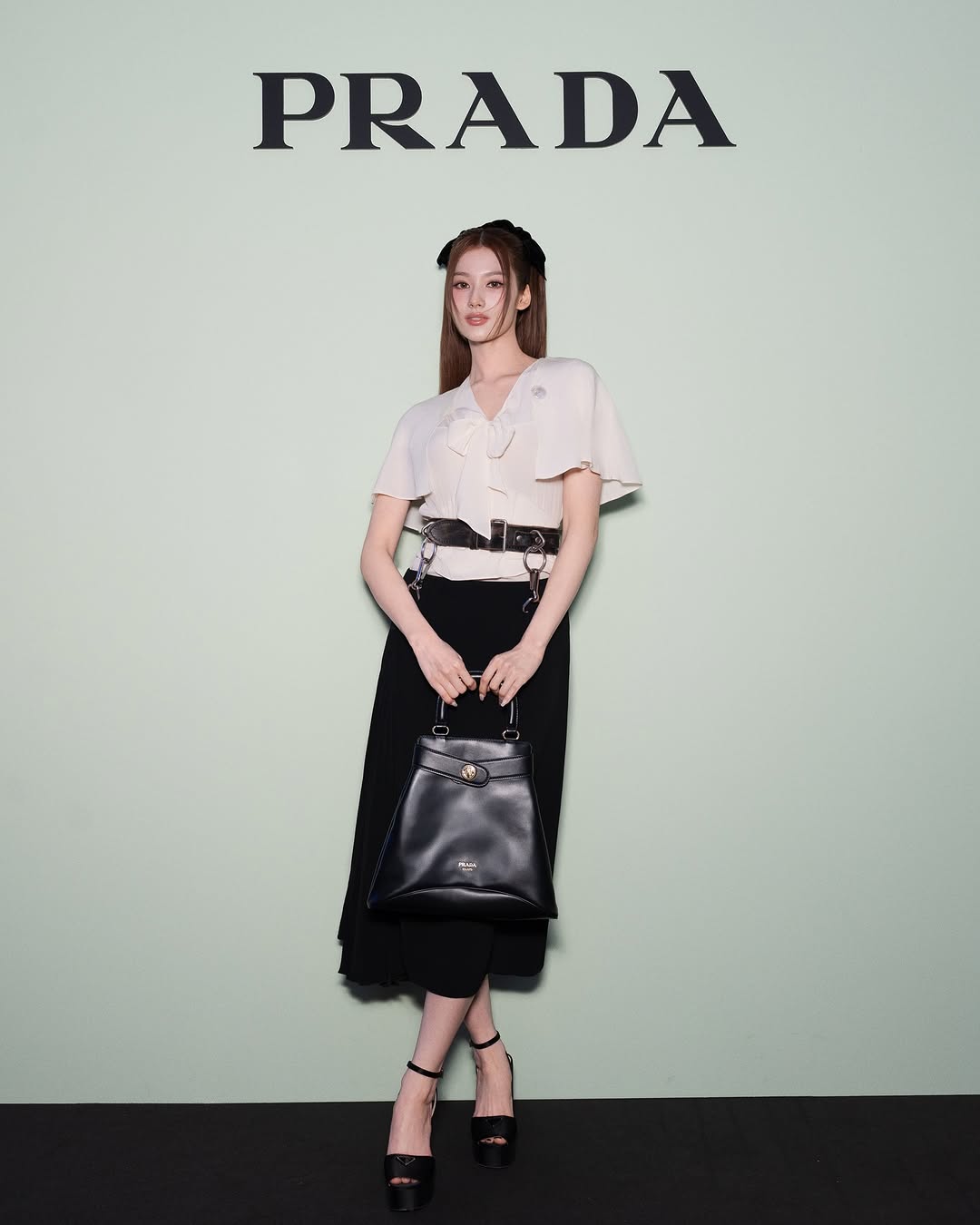 sana tại prada 