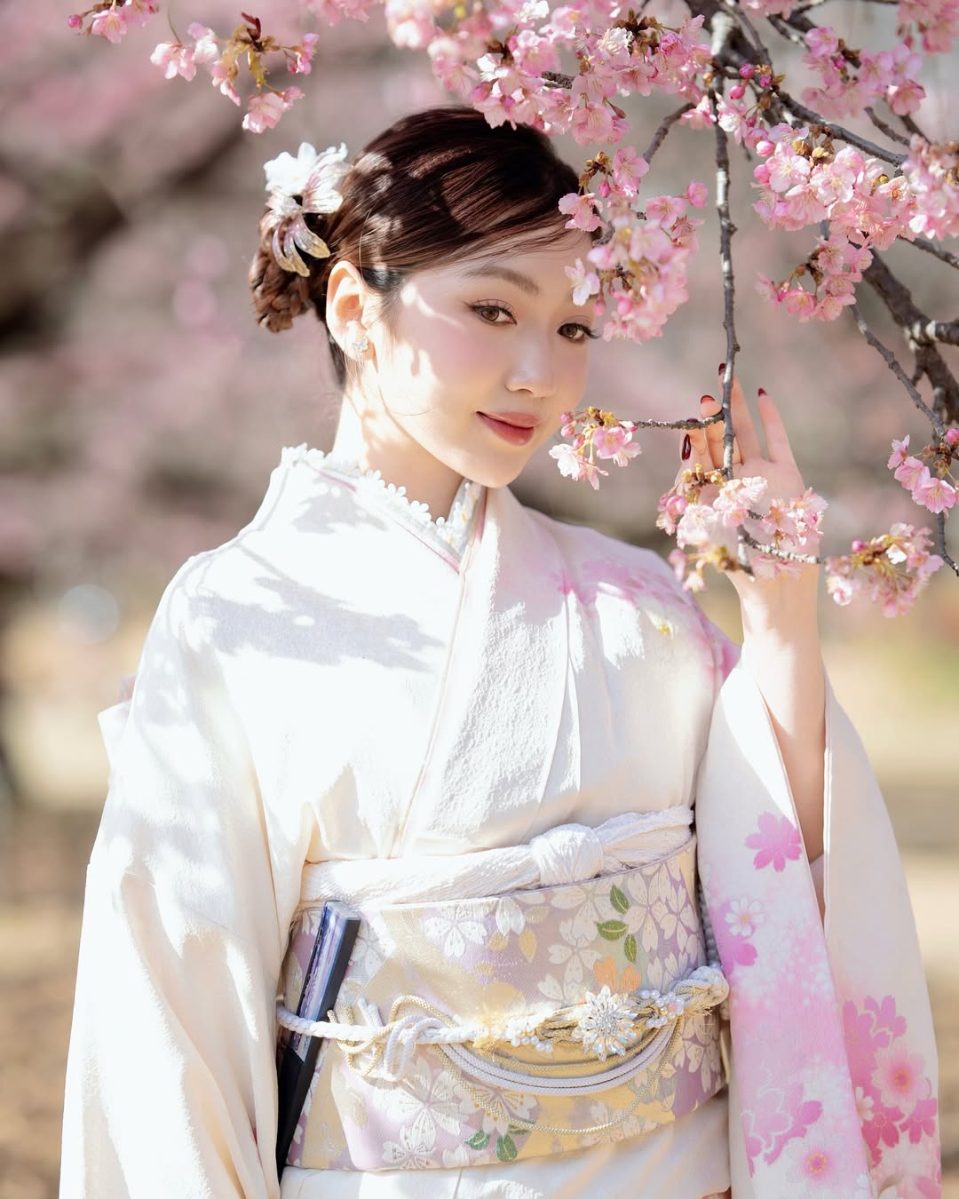 chloe nguyễn diện kimono