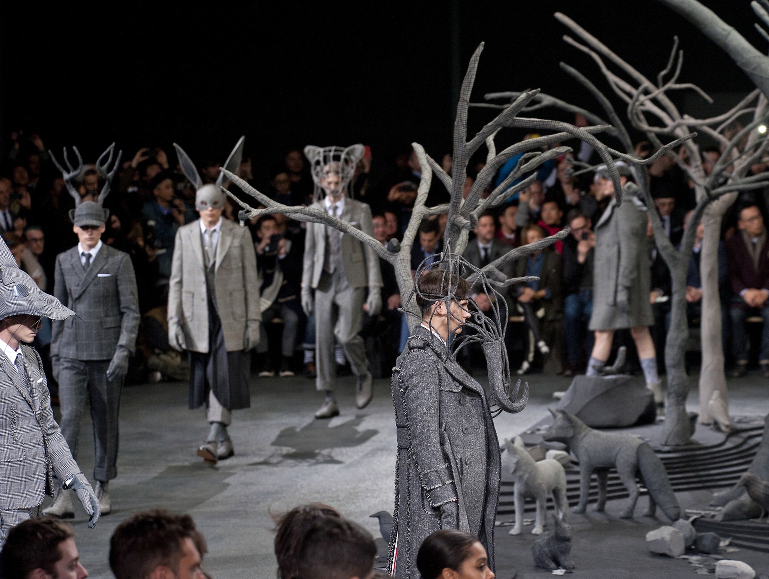 ellevn thom browne