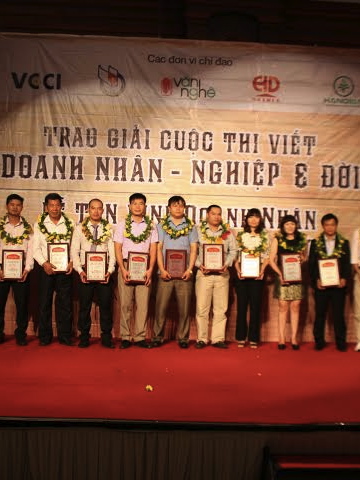 ellevn ton vinh doanh nhan