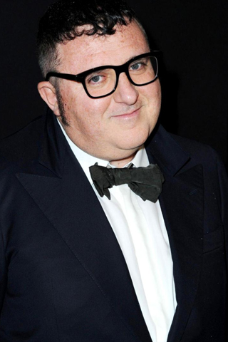 Nhà thiết kế Alber Elbaz