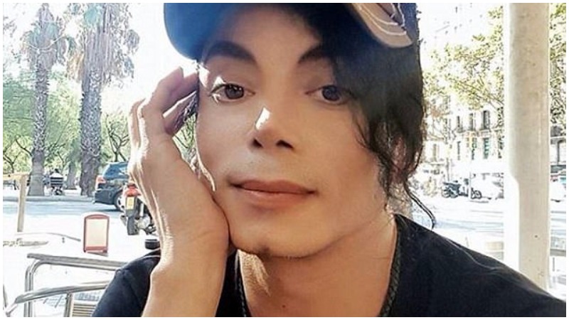 Cô gái chia sẻ bức hình bạn trai giống Michael Jackson gây bão cộng đồng mạng