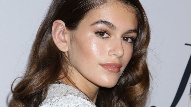 Kaia Gerber - Hào quang tiếp nối từ mẹ