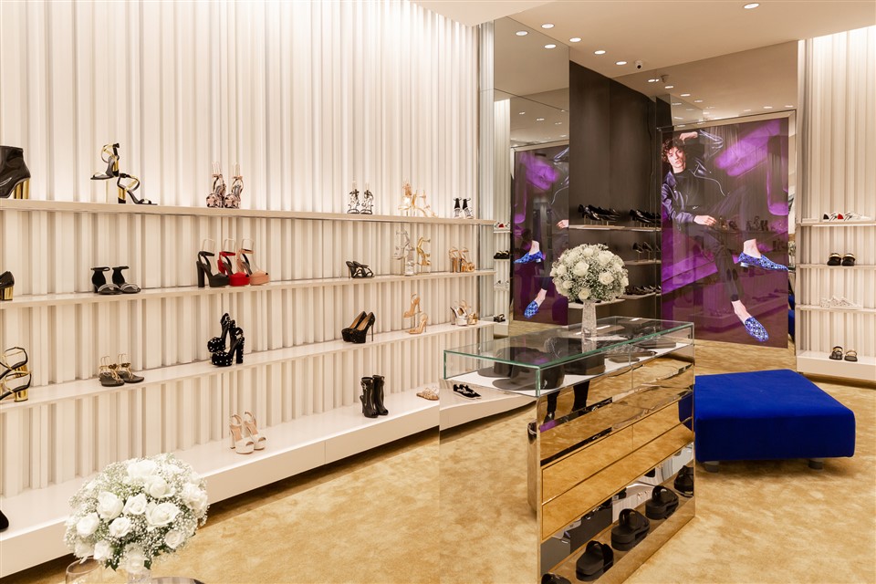 Giuseppe Zanotti event - elle vietnam (1)