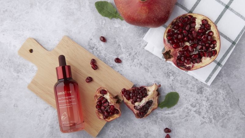 serum innisfree lựu đỏ chống lão hoá da serum jeju pomegranate