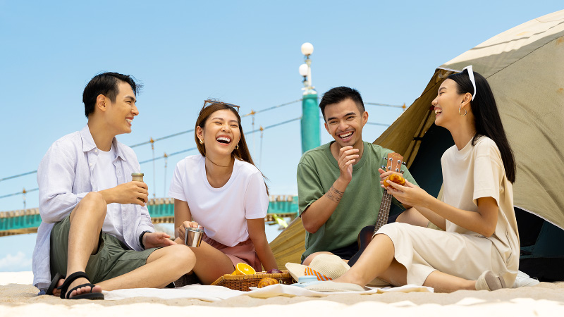 khuấy động cảm hứng thời trang mùa hè với uniqlo summerfest