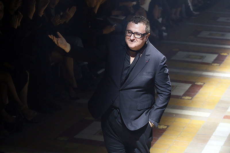 Alber Elbaz on runway