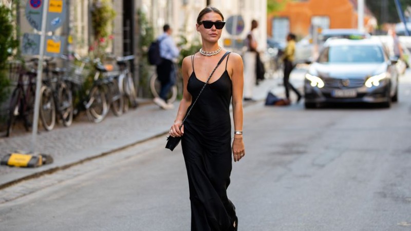 đầm hai dây slip dress