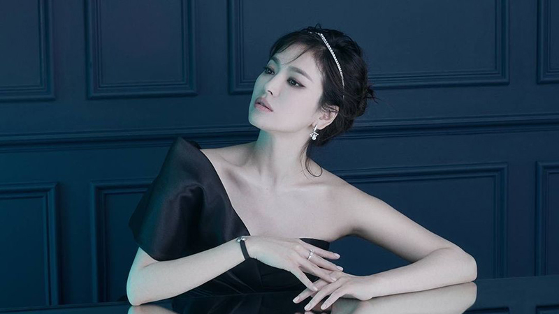 song hye kyo thumb