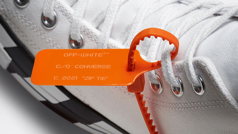 Converse Offf-white zip tag