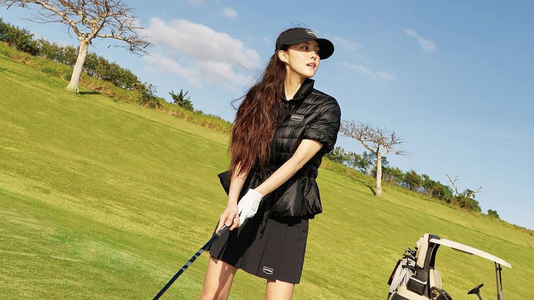 trang phục golf của sao nữ Hàn