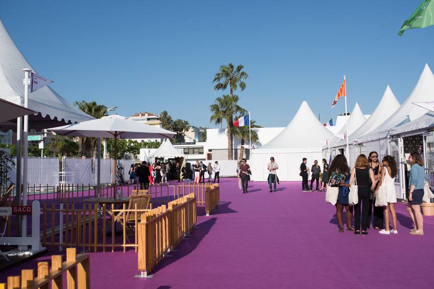 khu vực chăm sóc trẻ em tại LHP Cannes 2019