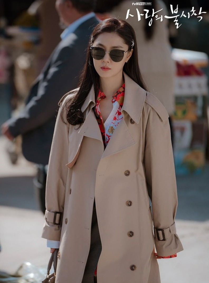 thời trang trong phim crash landing on you - seo dan 2