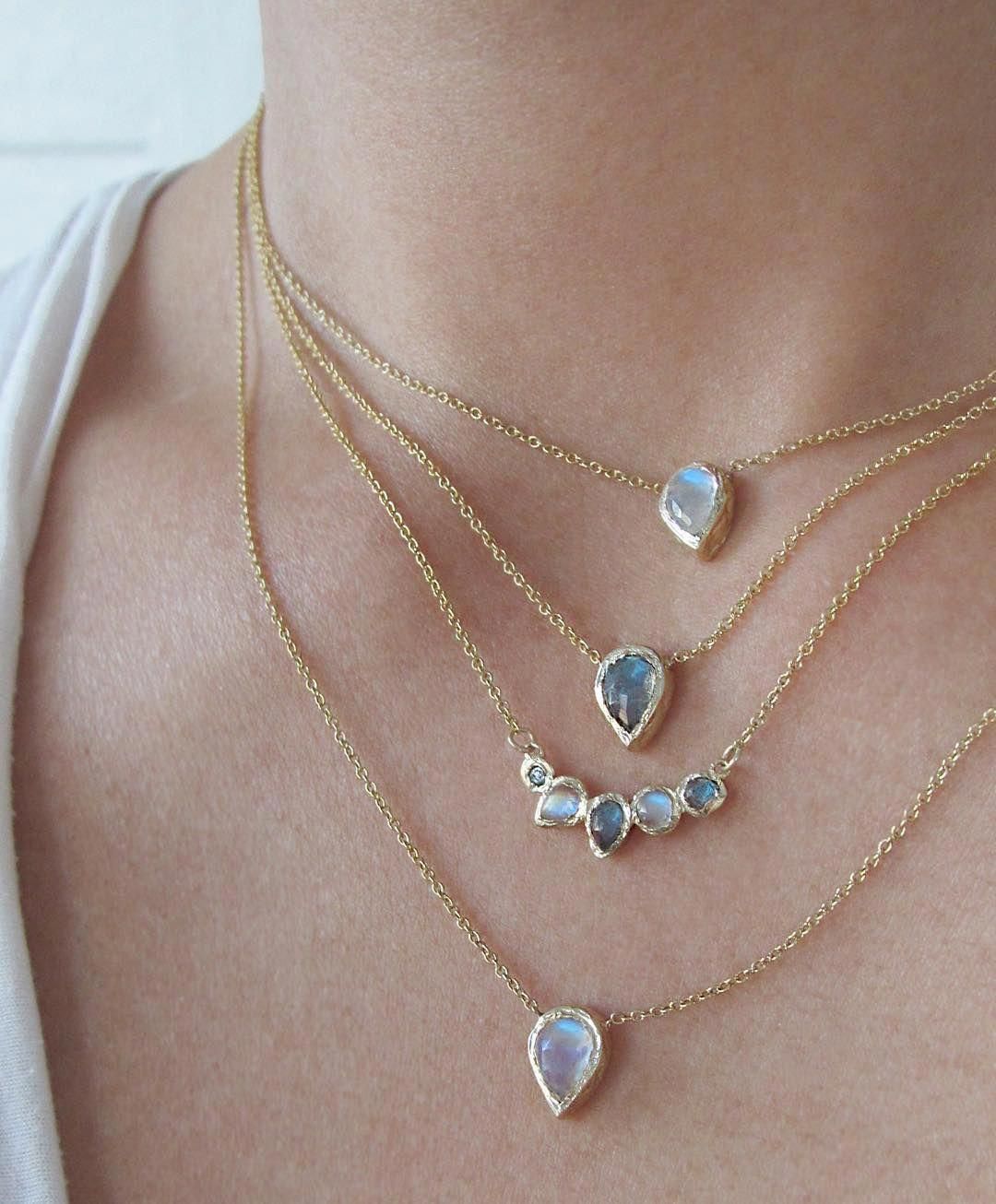 chọn trang sức đá moonstone theo cung hoàng đạo Xử nữ