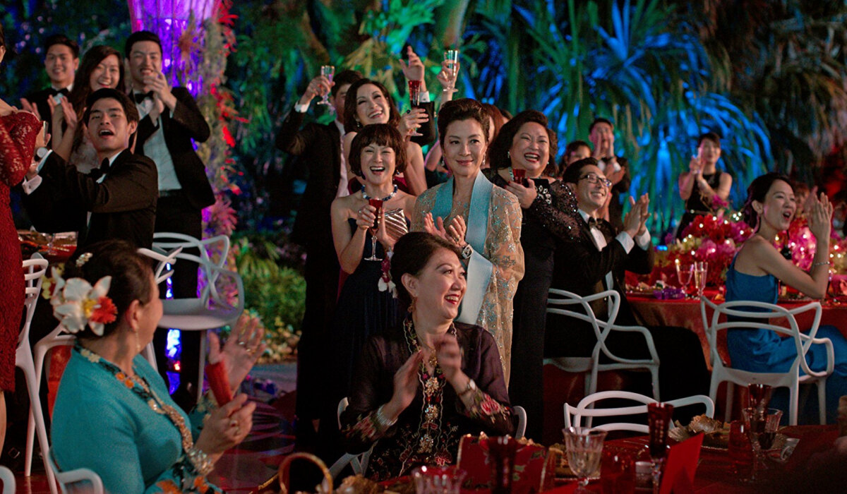 bữa tiệc sang trọng trong crazy rich asians giới siêu giàu 