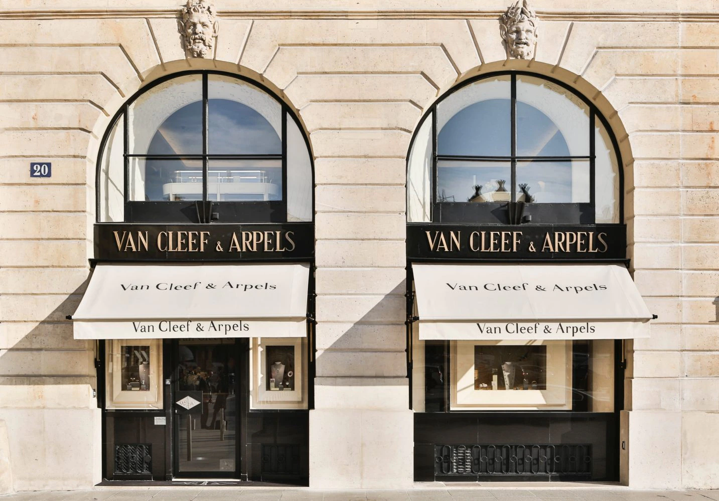 Căn nhà số 20 Place Vendôme của Van Cleef & Arpels