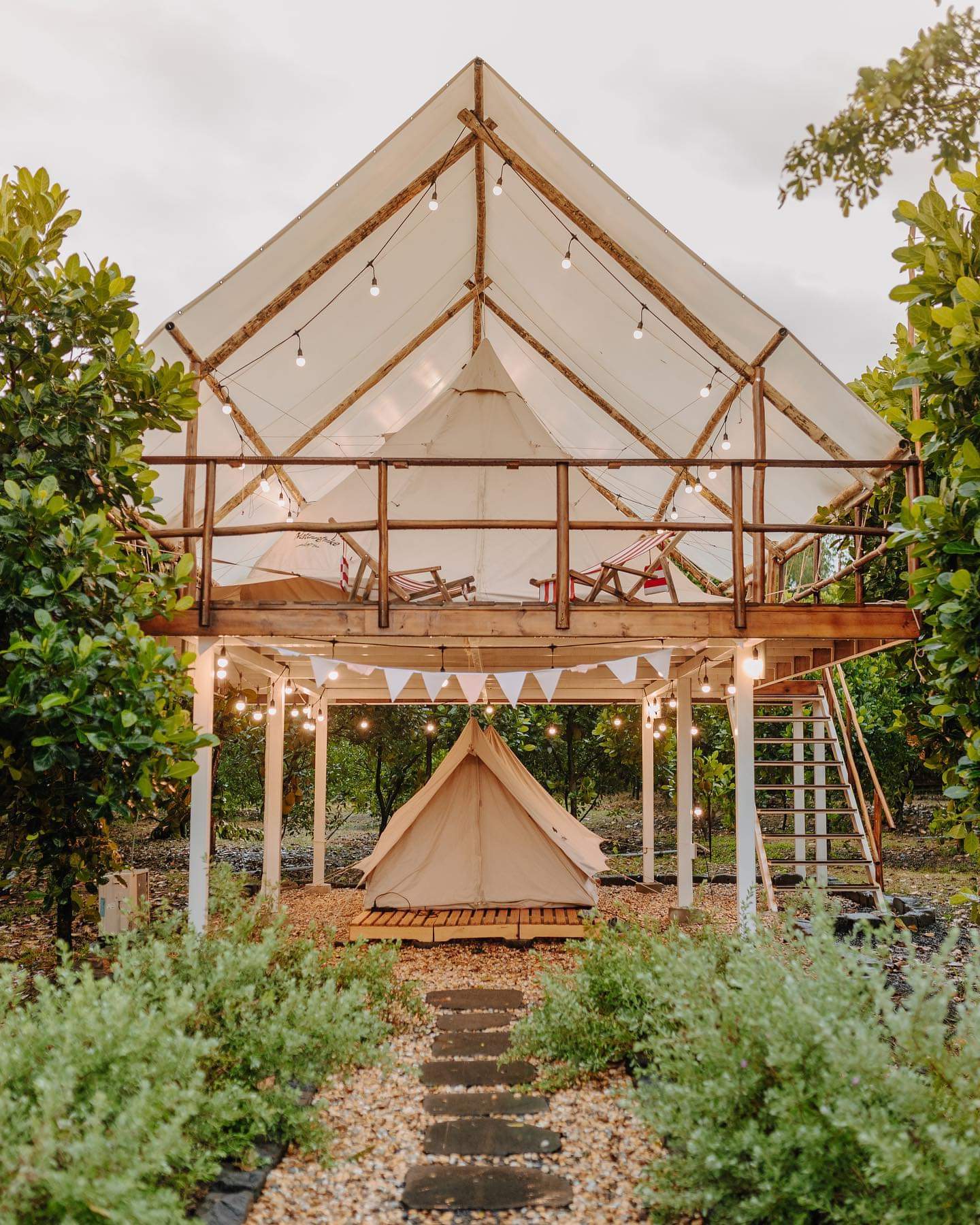 Dã ngoại lạc glamping