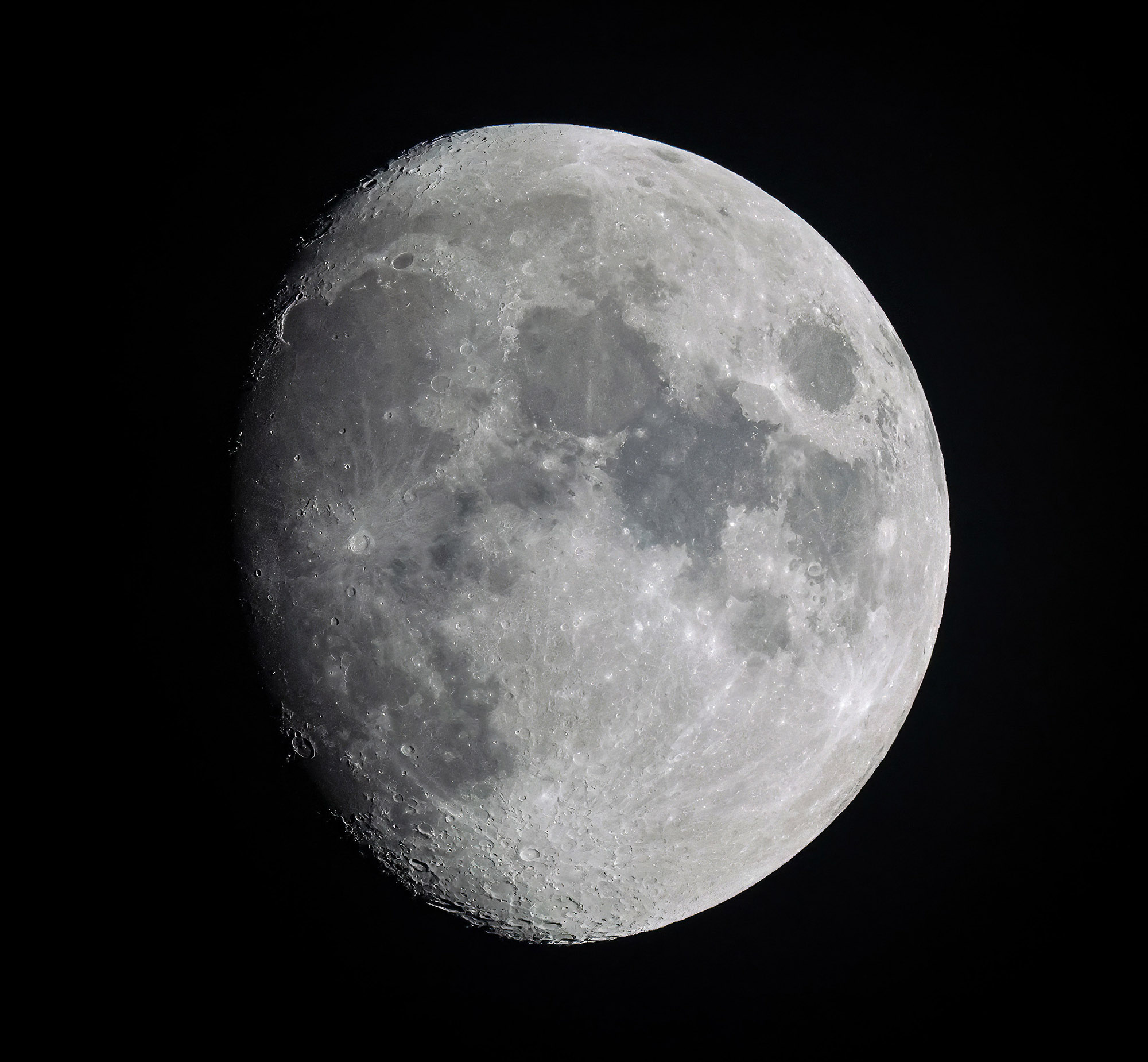 Pha mặt trăng- Waxing Gibbous Moon 