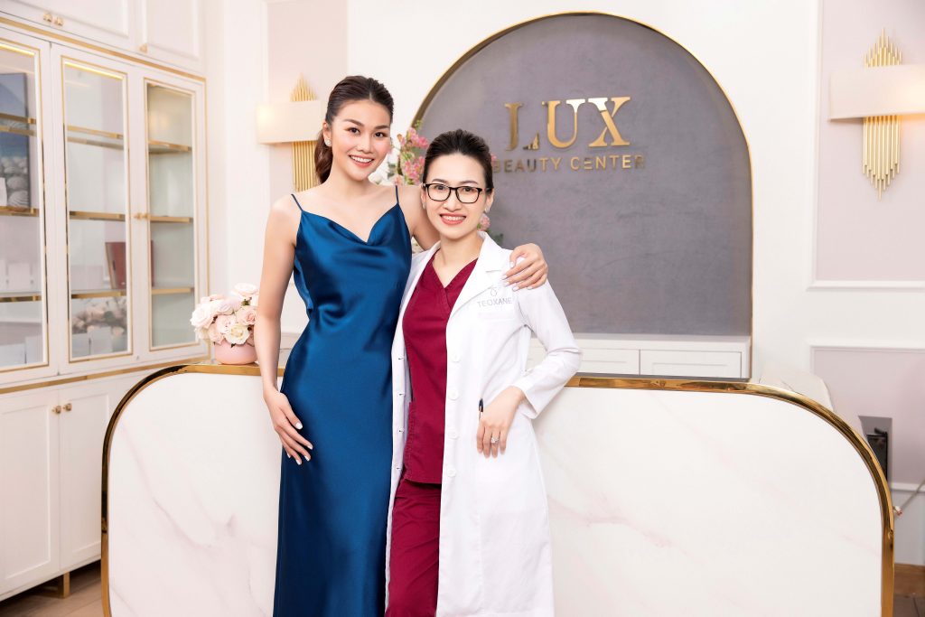 Siêu mẫu Thanh Hằng thường xuyên ghé thăm Lux Beauty Center.