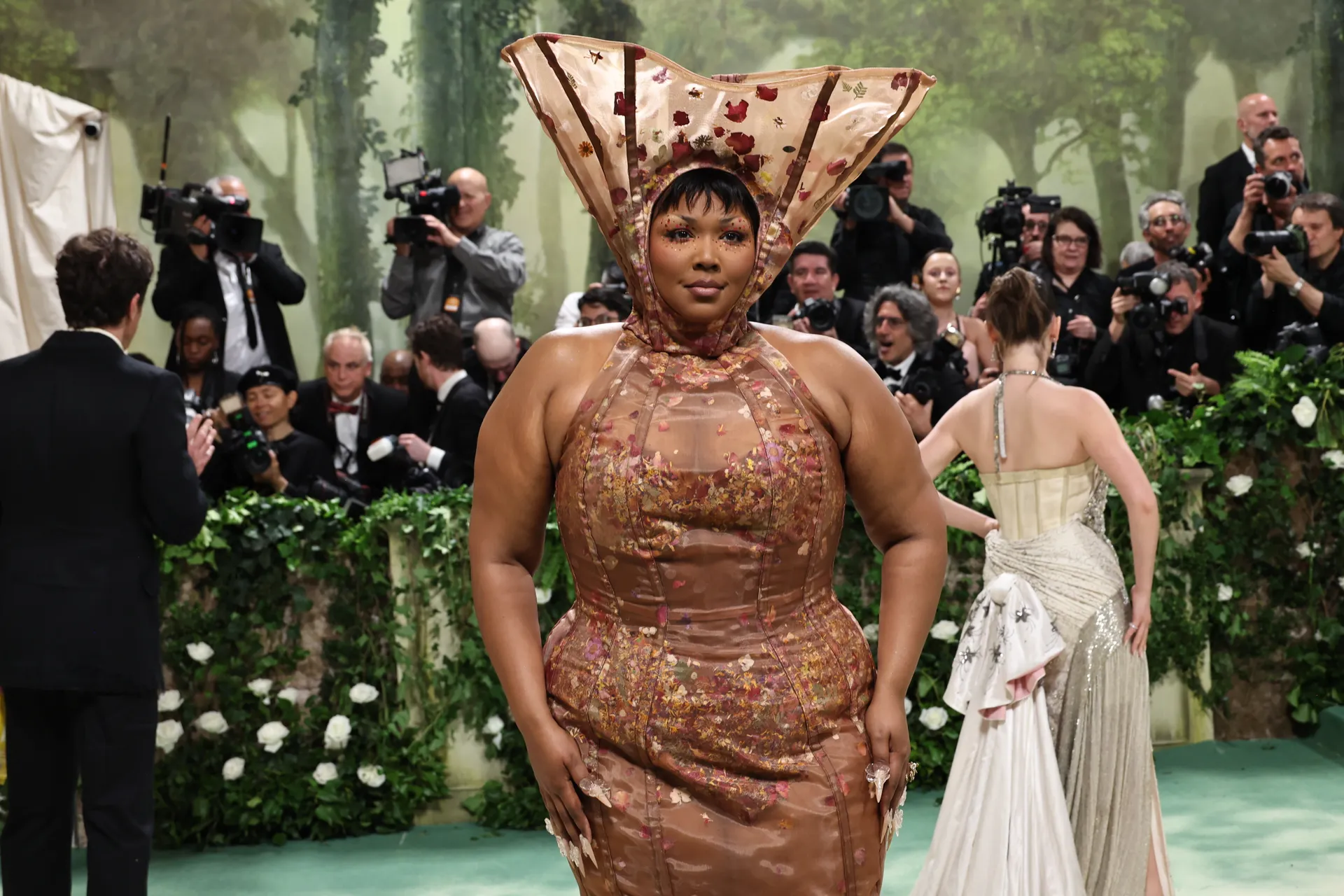 Lizzo tại met gala 2024