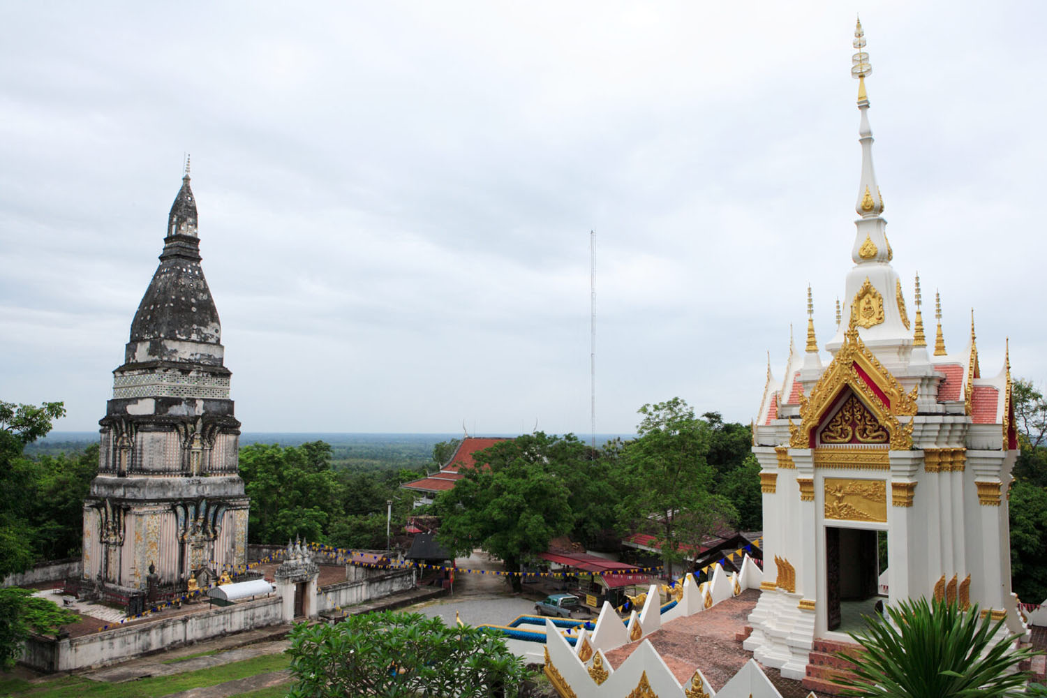 đền phra phutthabat bua bok
