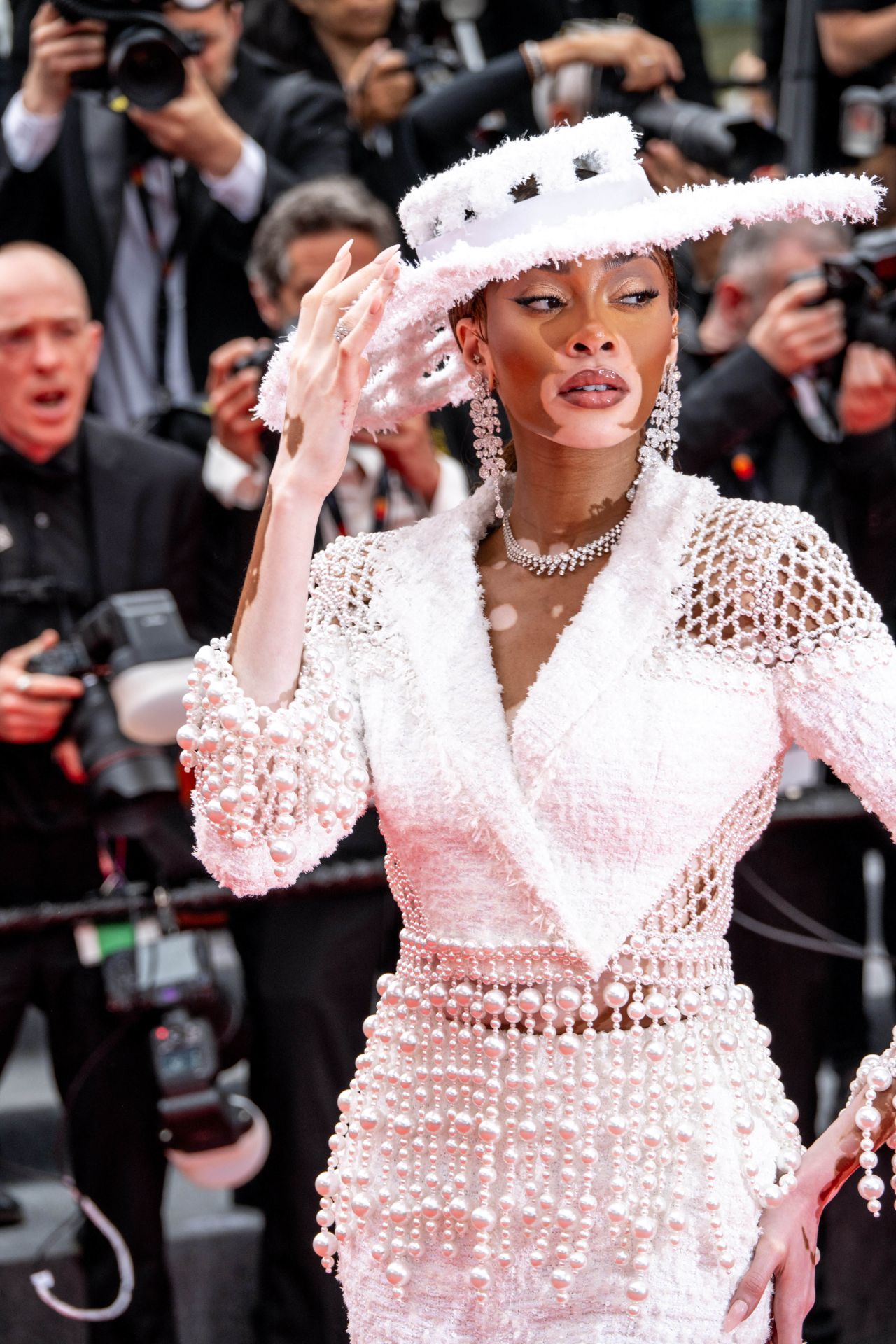 Winnie Harlow tại thảm đỏ cannes 