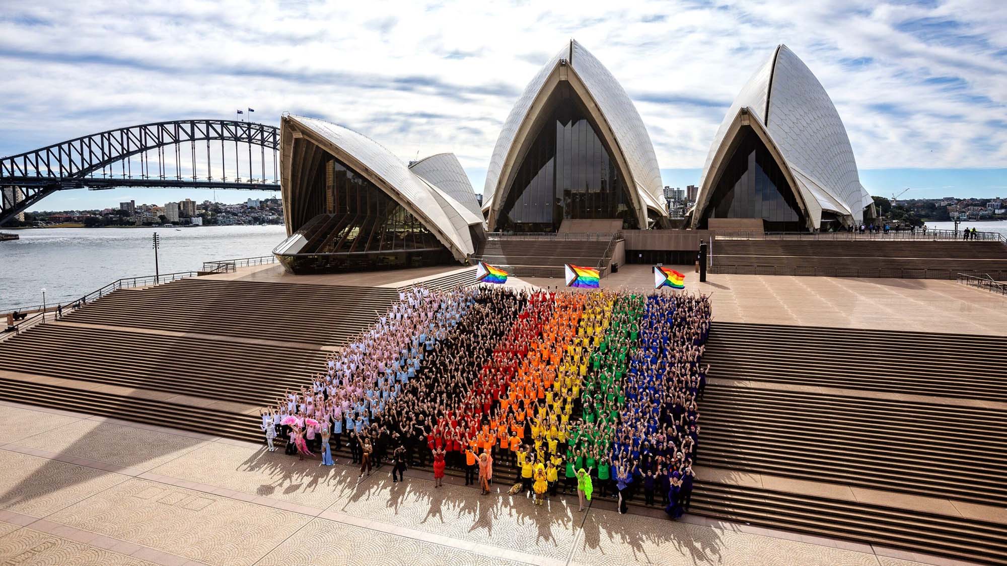 Nhà hát con sò mùa Tự hào ở Úc LGBTQ+