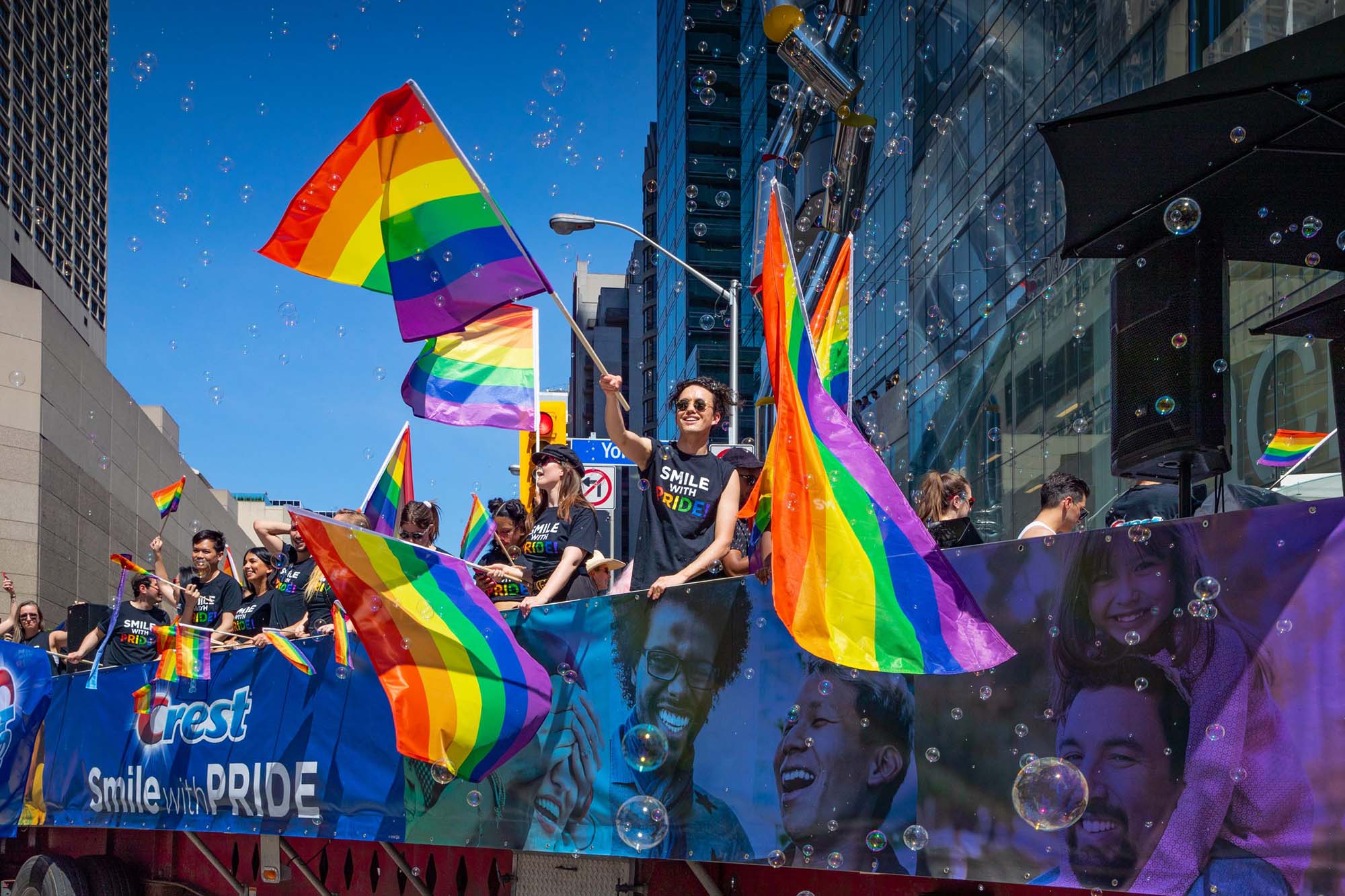 Tháng Tự hào ở Toronto LGBTQ+