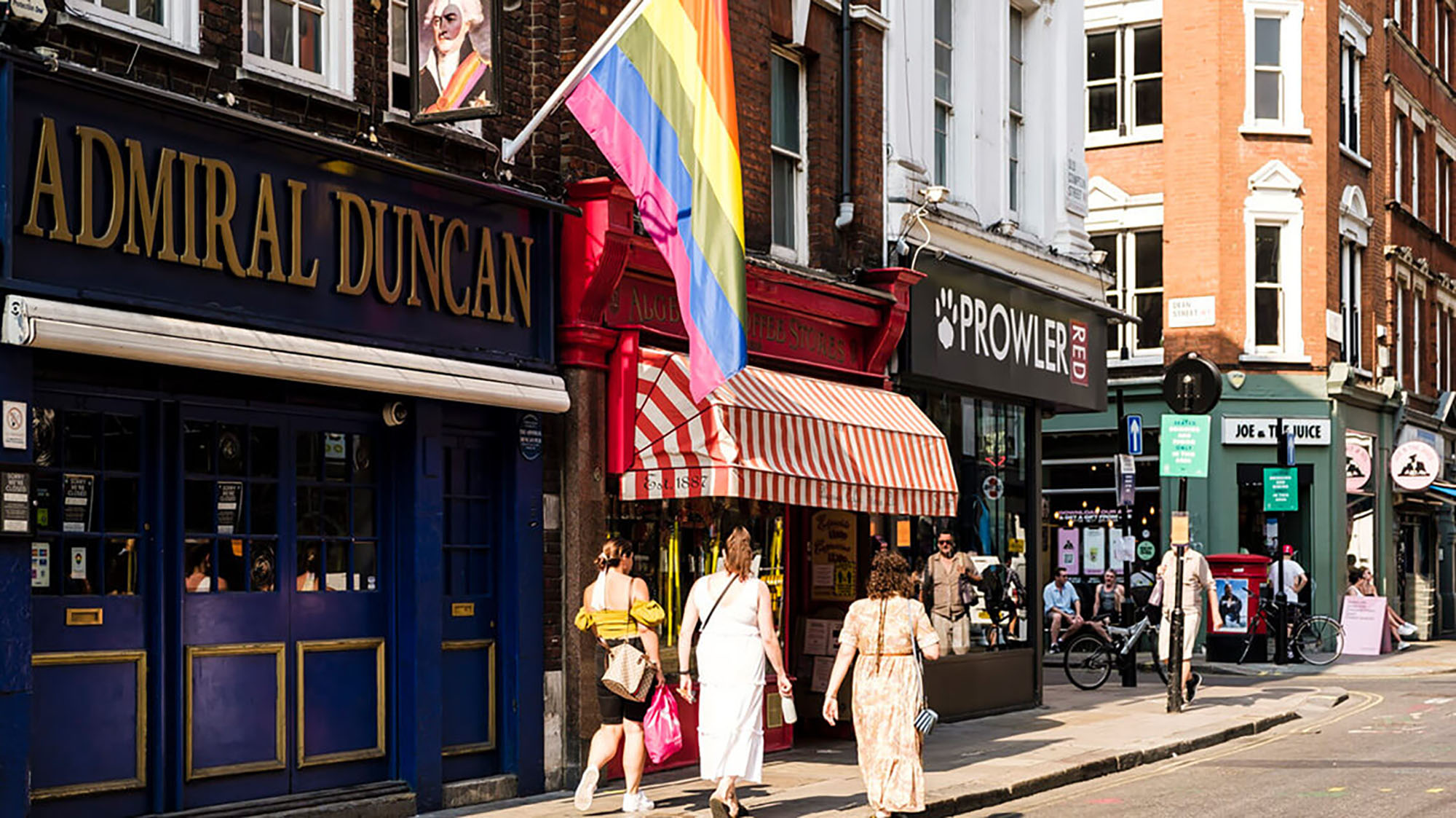 Khu Soho ở Luân Đôn thân thiện với LGBTQ+