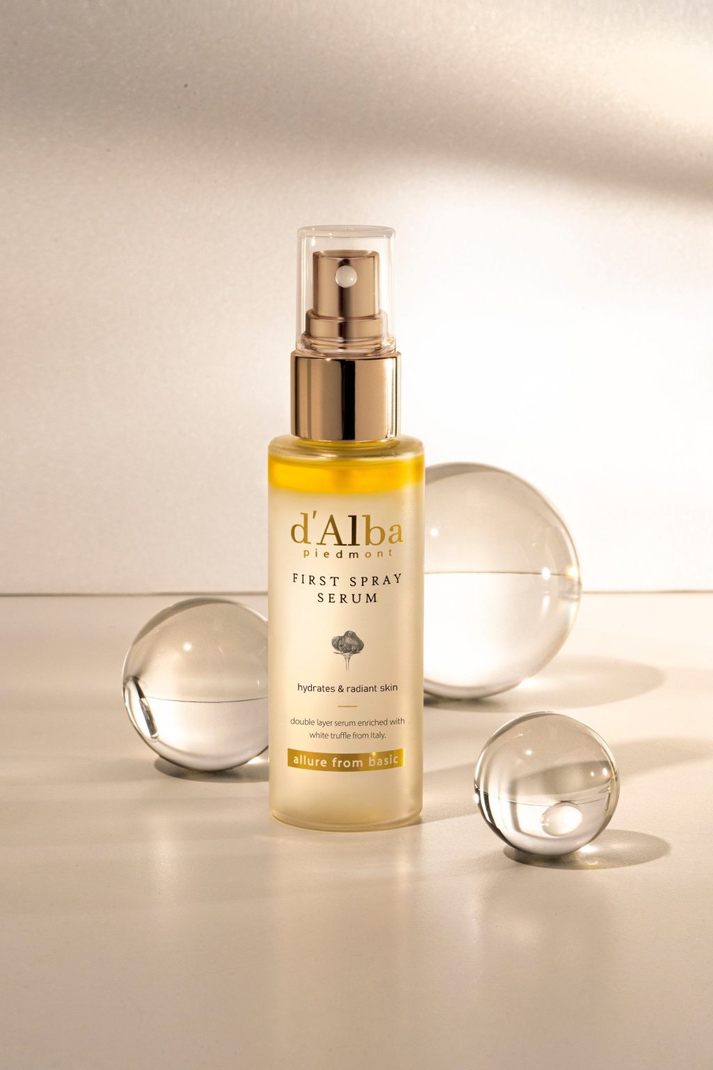 d’Alba White Truffle First Spray Serum.