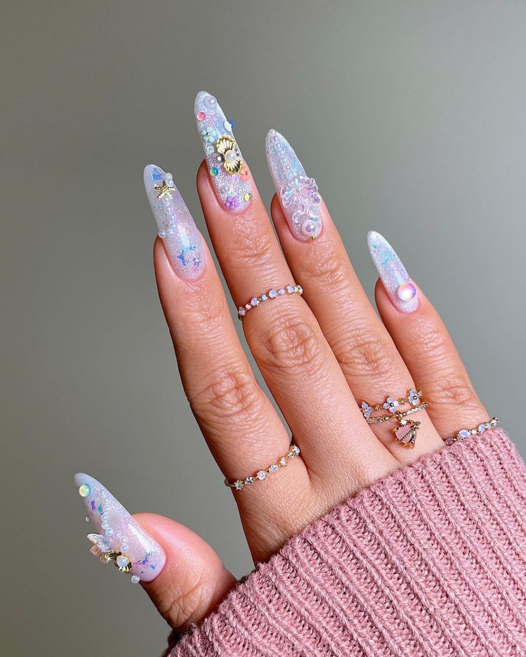 Bộ nail đẹp phong cách nàng tiên cá Mermaidcore