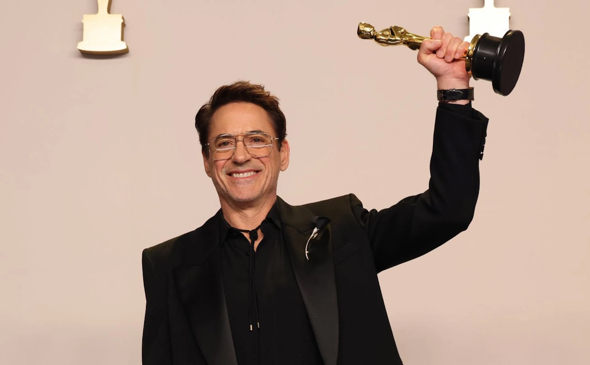 nam tài tử downey jr thắng giải oscar 