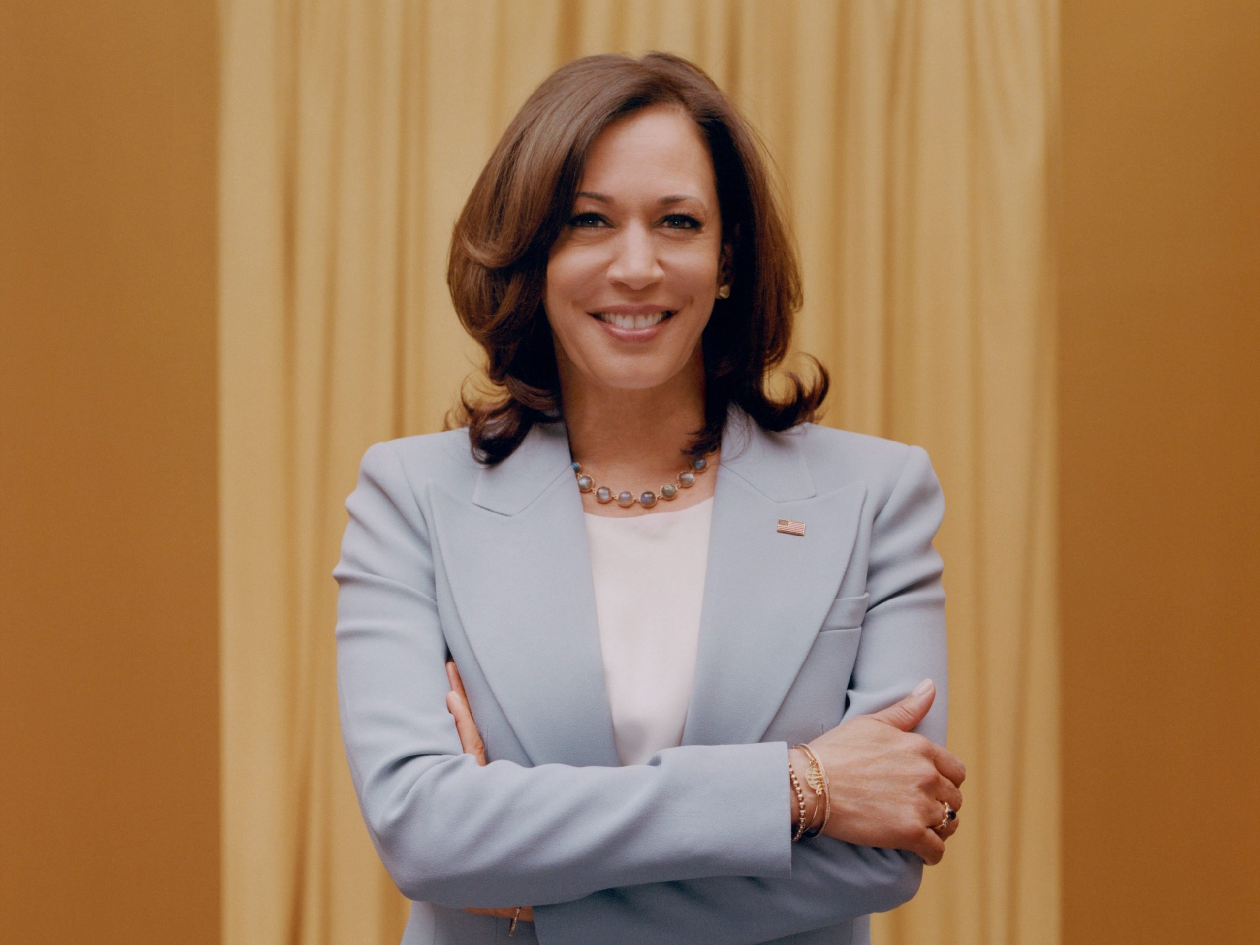 Dây chuyên Irene của kamala harris