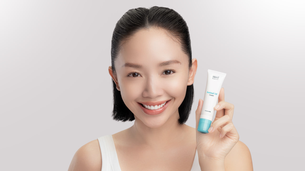 Ca sĩ Tóc Tiên và OBAGI Retinol Cream