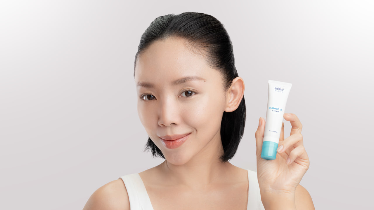 Tóc Tiên chia sẻ về OBAGI Retinol Cream 