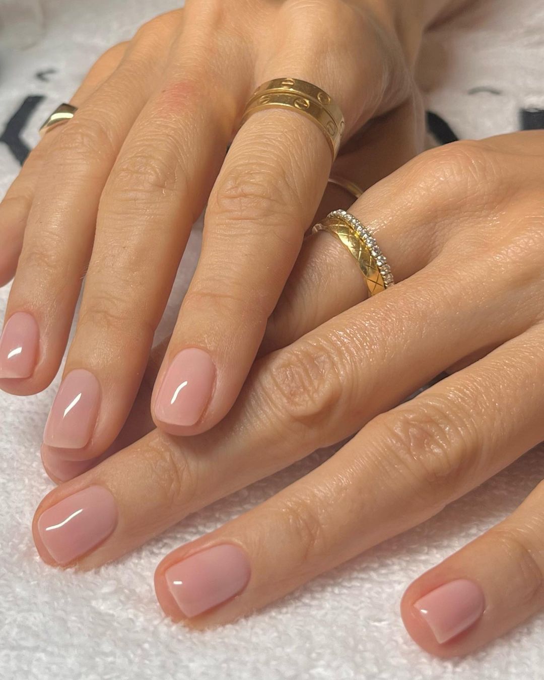 nail đẹp màu hồng nude