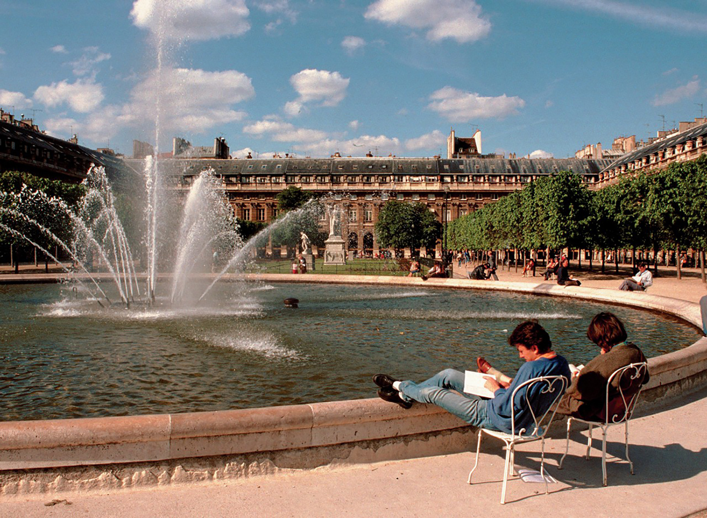 khu vườn tráng lệ ở paris