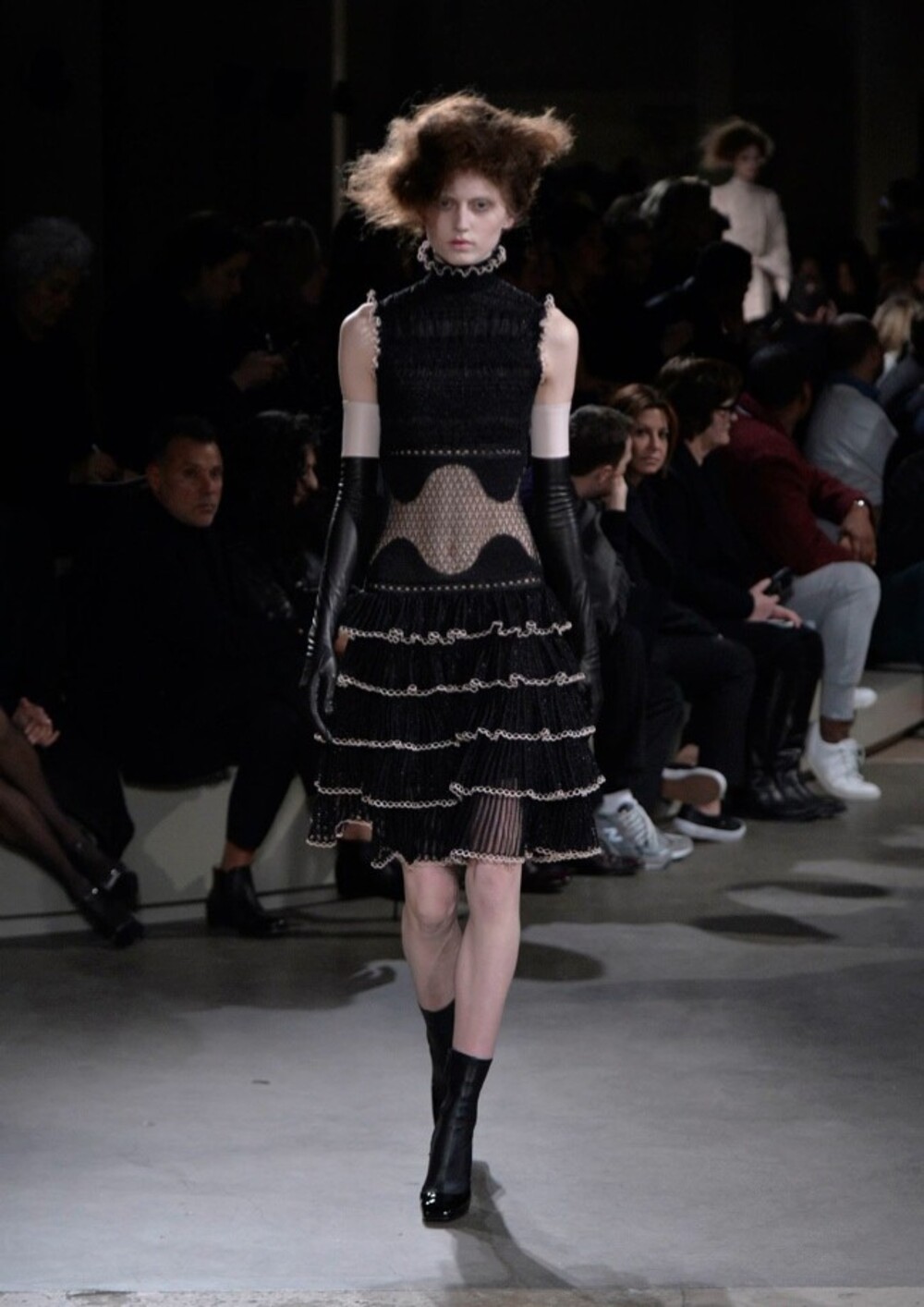 Alexander Mcqueen thiết kế goth