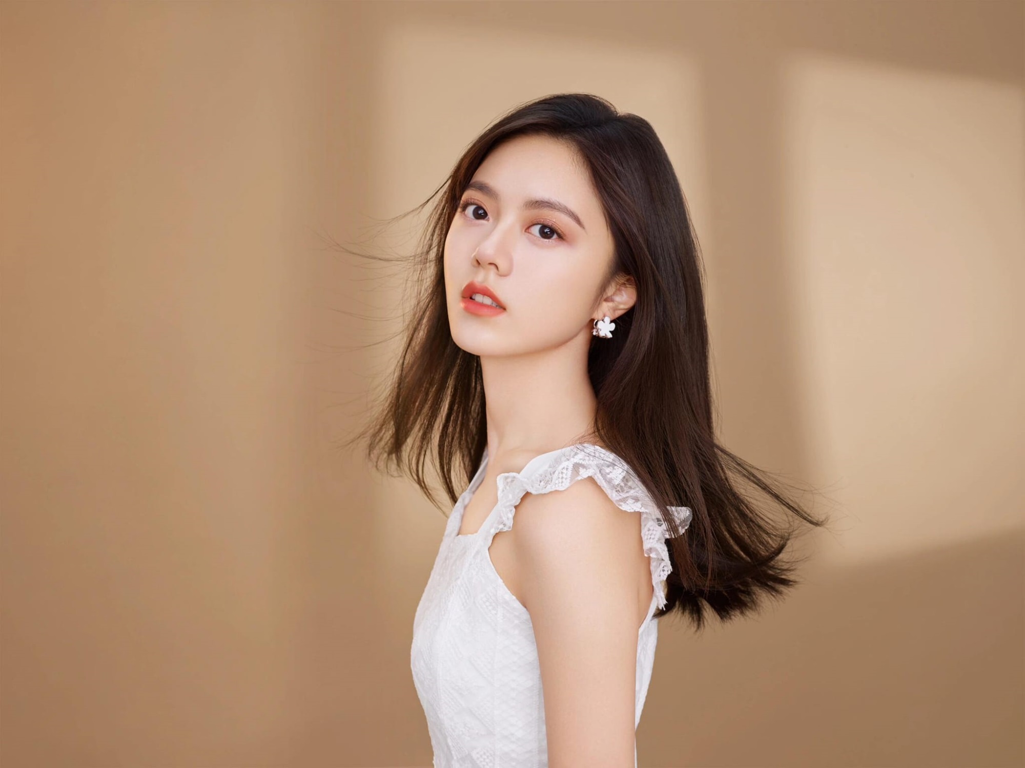 triệu kim mạch elle