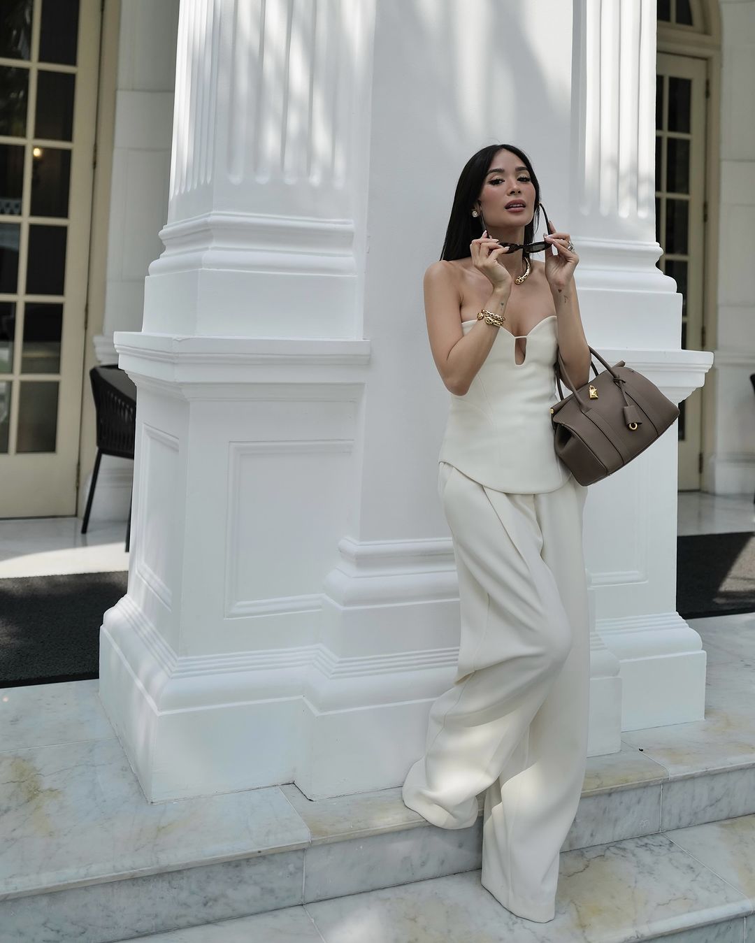 Heart Evangelista jumpsuit trắng