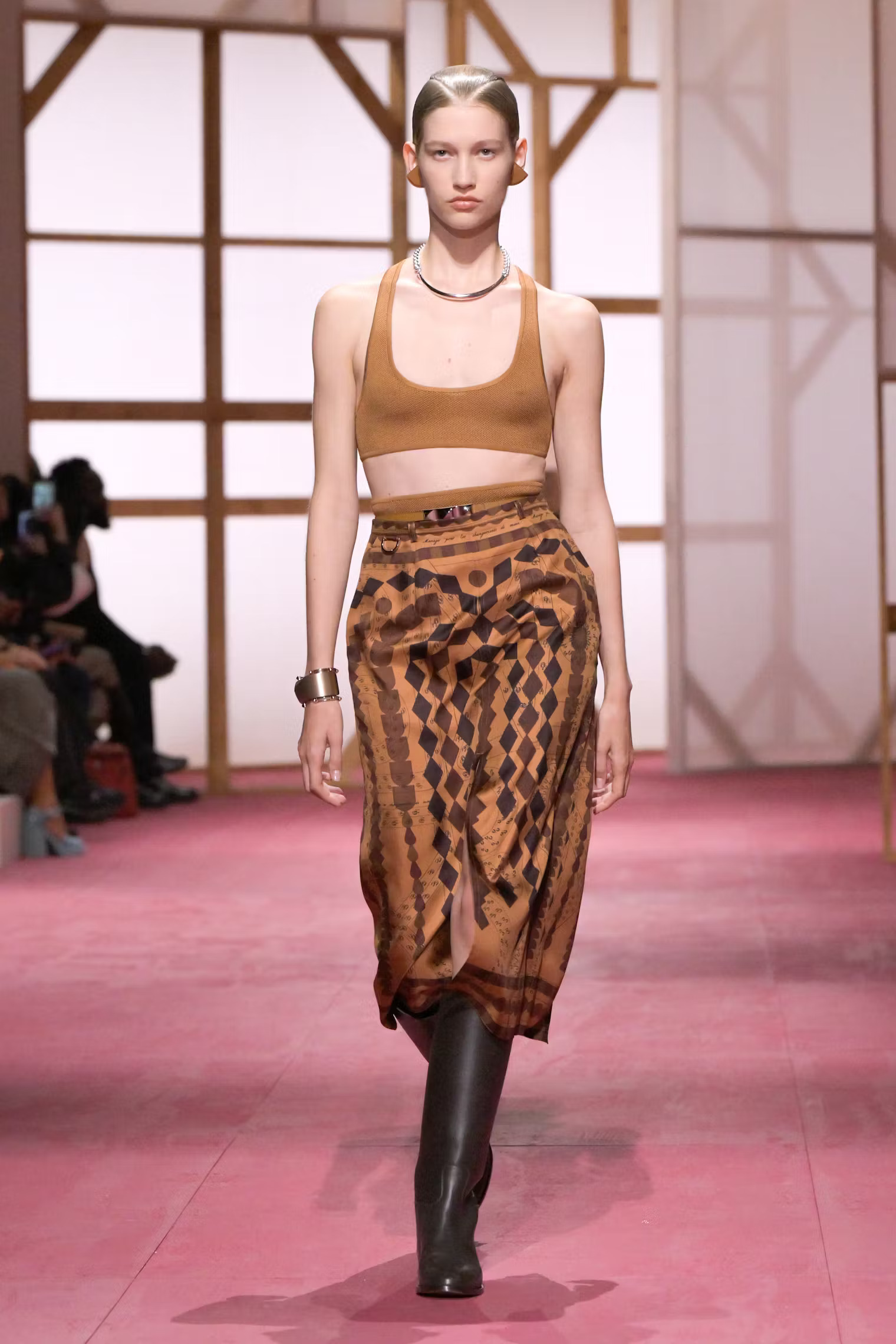 Hermes Look 7