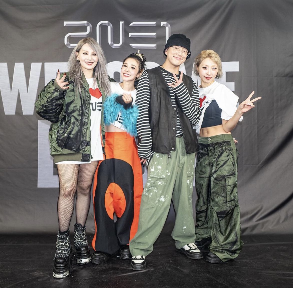 2NE1-Concert-Welcome-Back-14